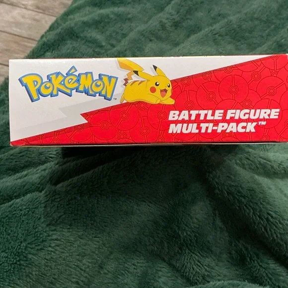 Pokemon Pikachu Battle Figure Multi-Pack - Yellow - Picture 3 of 4